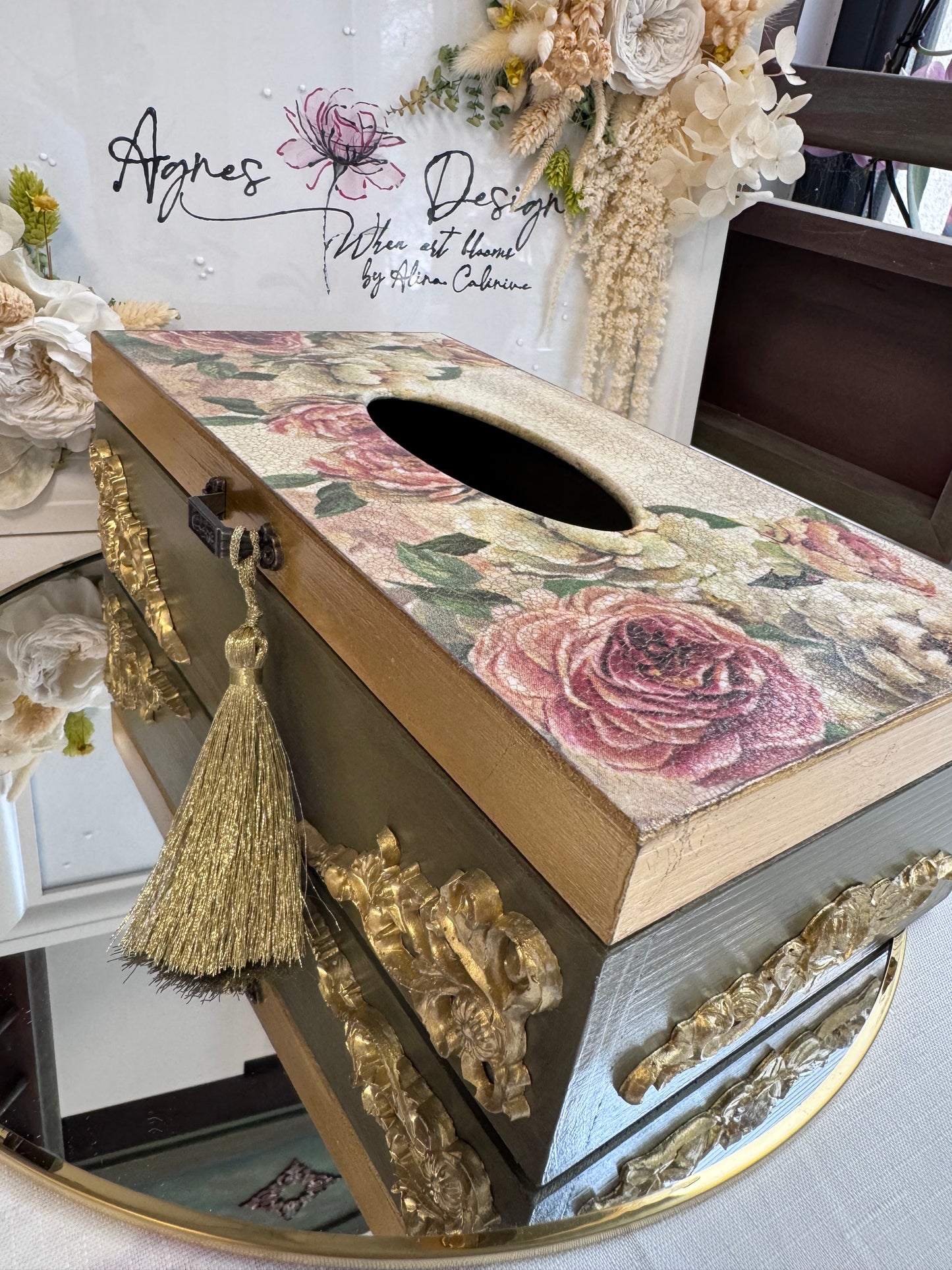 Cutie pentru șervețele Colecția “VINTAGE ROSES” - UNICAT