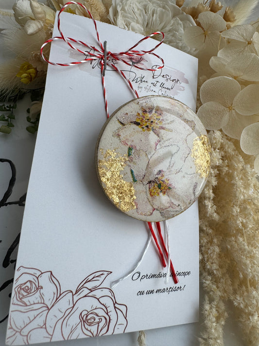 Mărțișor-broșă “Flori de cireș”