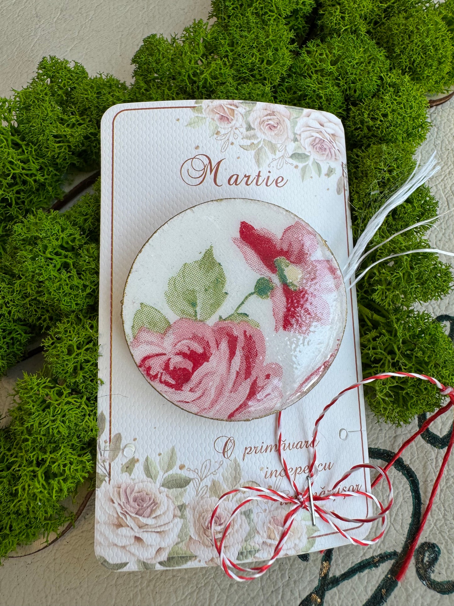 Mărțișor-broșă “Roses”