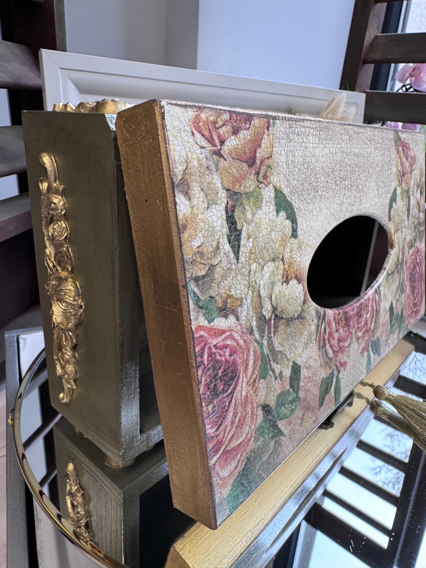 Cutie pentru șervețele Colecția “VINTAGE ROSES” - UNICAT