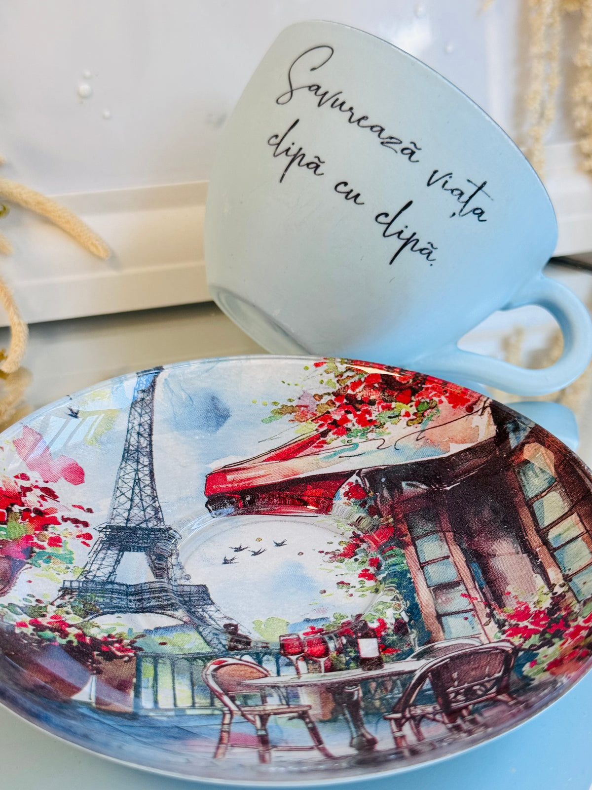 Cană de cafea “O CLIPĂ ÎN PARIS” - unicat | Colecția “DOR DE DUCĂ”