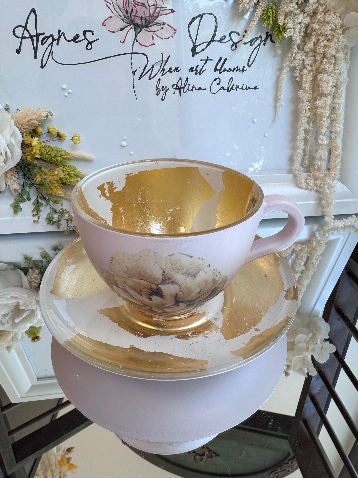 Cană de cafea “TRANDAFIR ÎN AUR”