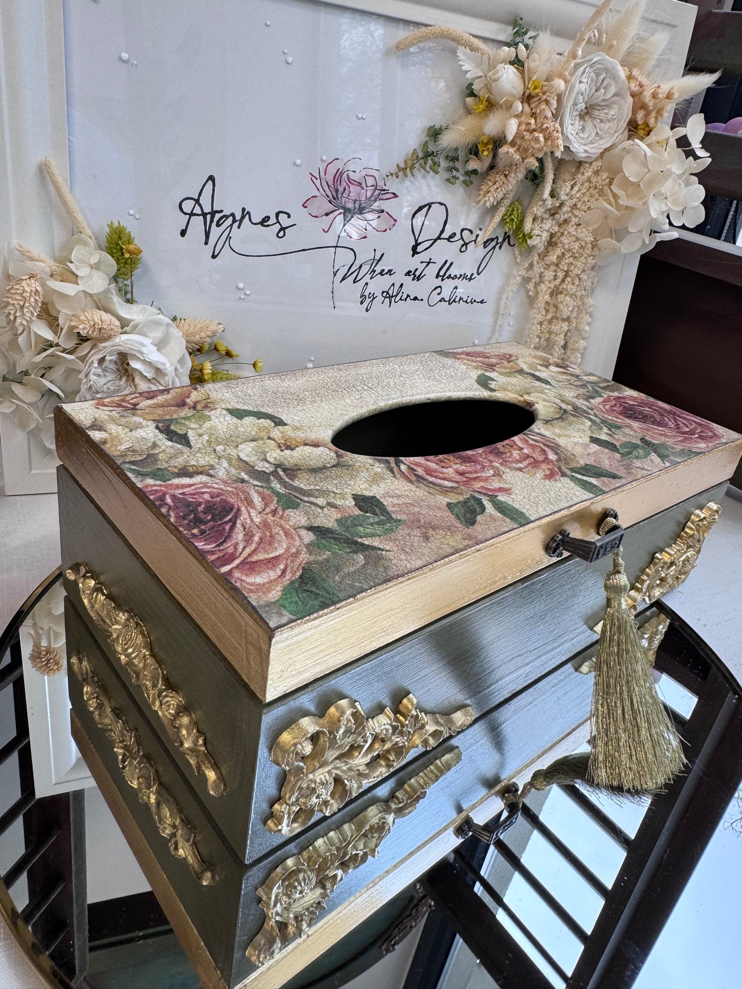 Cutie pentru șervețele Colecția “VINTAGE ROSES” - UNICAT
