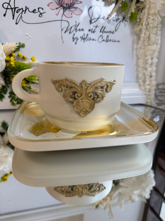 Cană crem cu foiță de aur "Touch of Gold" - UNICAT