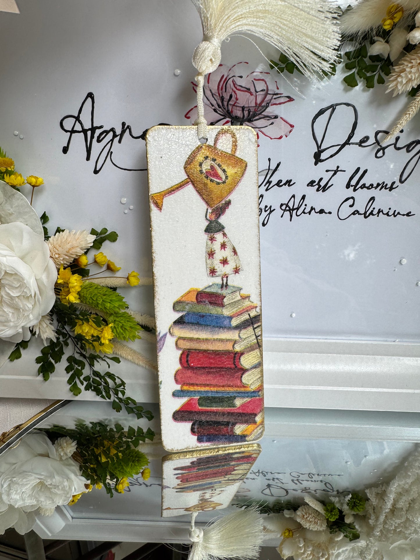 Semn de carte „Cu recunoștință” – cadoul perfect pentru un dascăl de neuitat