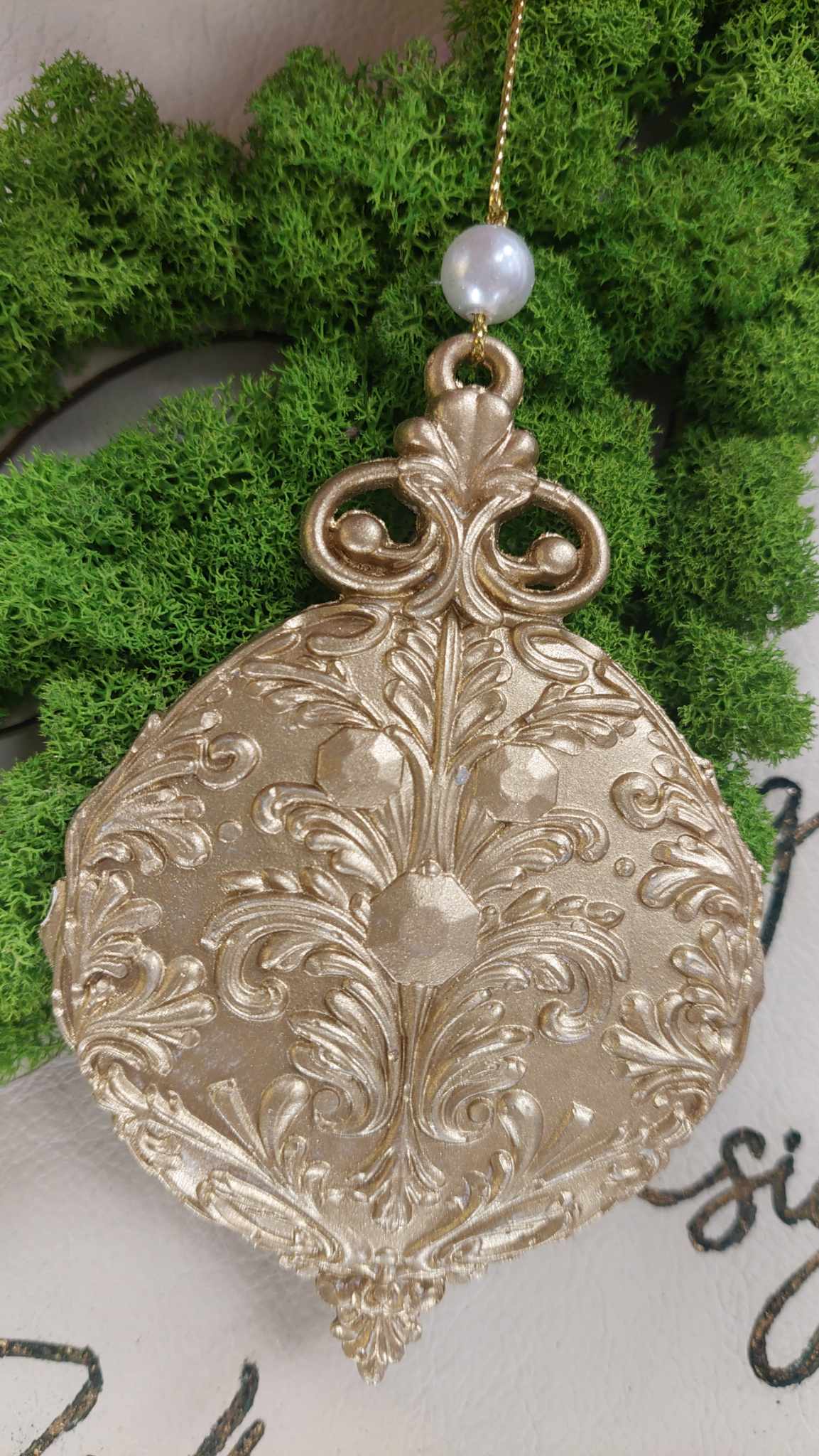 Ornamente pentru brad ”Glob” și ”Fulg de nea”