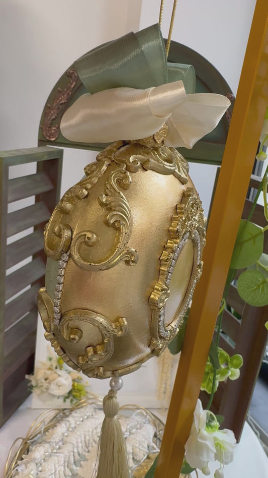 Glob Colecția „Inspirație Verde” – Eleganță Clasică cu Accente Aurii UNICAT